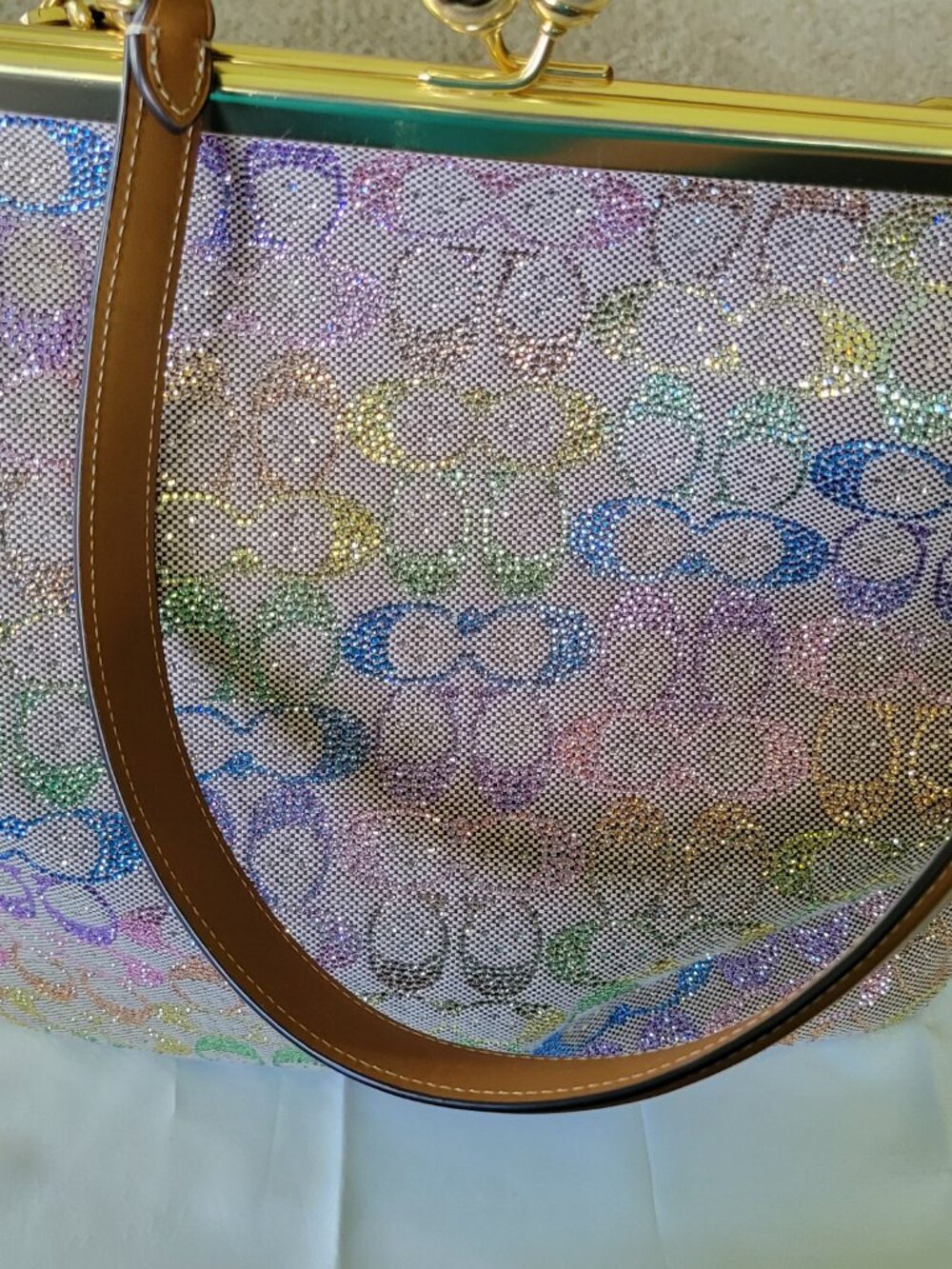 Coach Signature Jacquard Crystal Kisslock - Picture 5 of 8